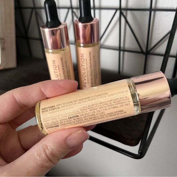 Makeup Revolution Baking Oil Set of 3 0.61 fl oz - Picture 3 of 3